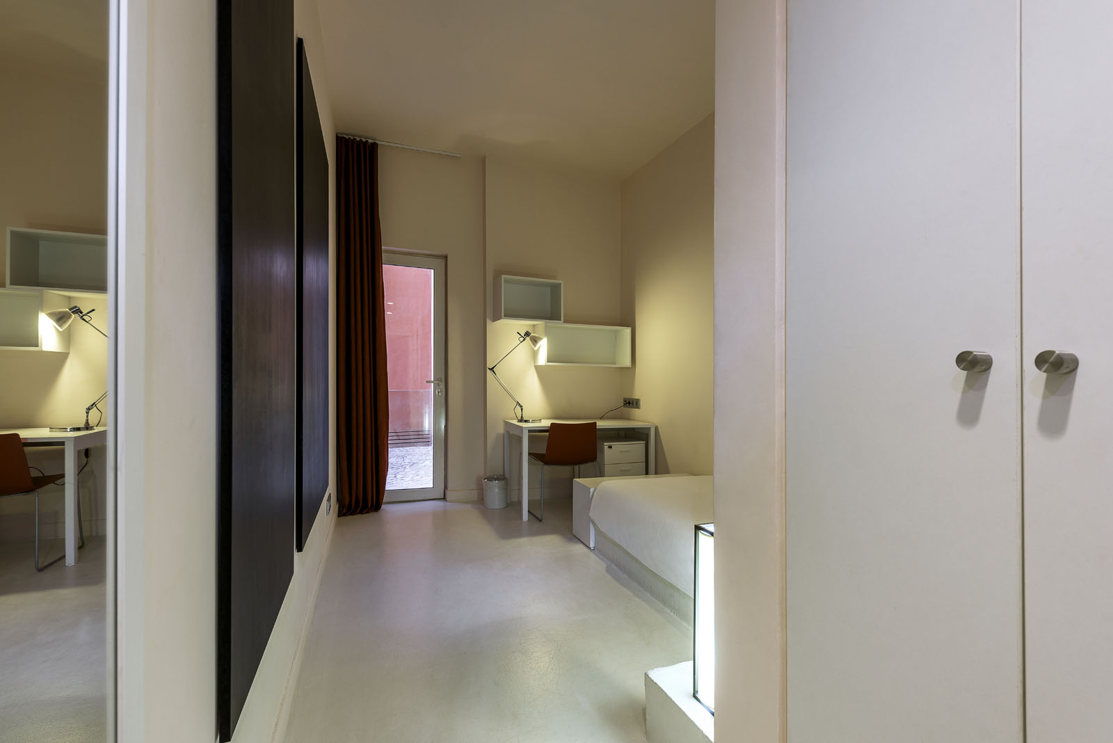 Graphic<br> Second Equipment